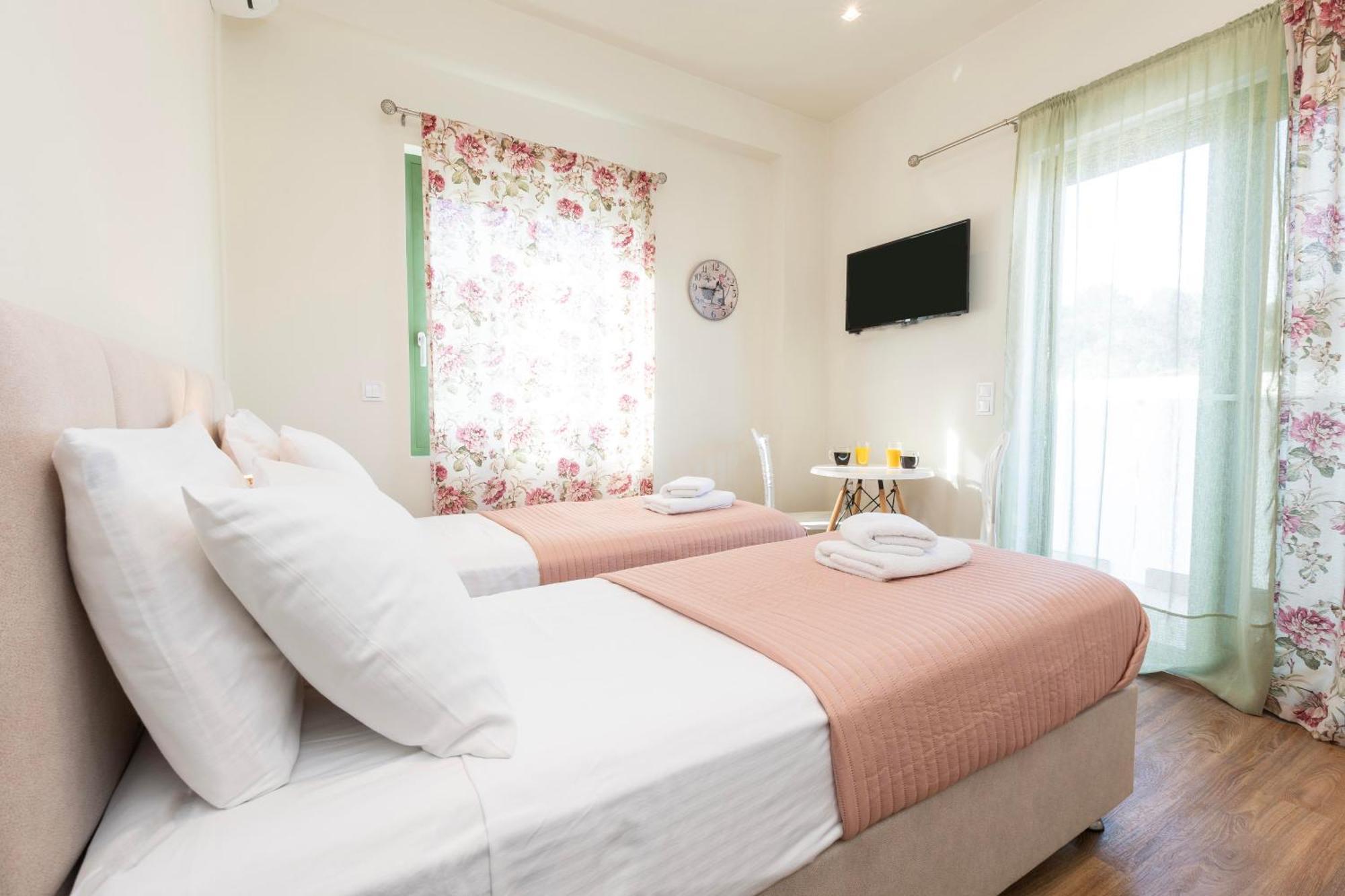 Domenicas Corfu Apartment Alepou Exterior photo